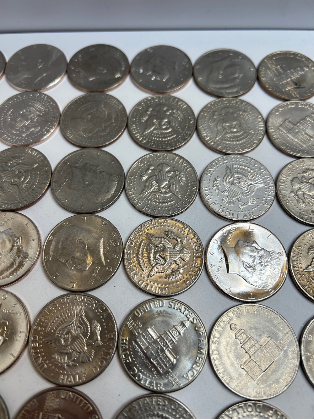 Large Estate Sale Kennedy Half Dollars Coin Lot Face Value $44 Coin Collection - Picture 6 of 7
